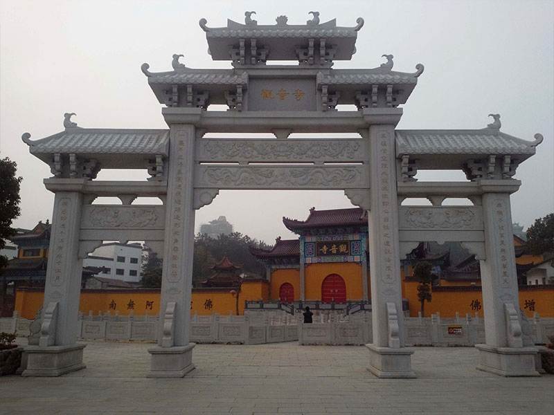 寺廟石牌樓