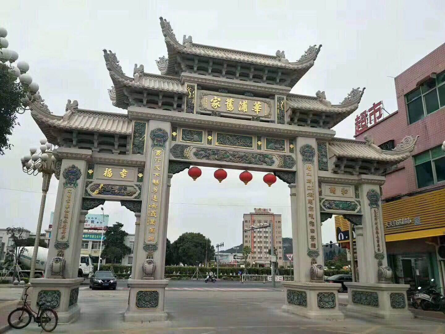 三門(mén)五樓石牌樓
